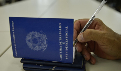 Agosto registra queda no número de pedidos de seguro-desemprego