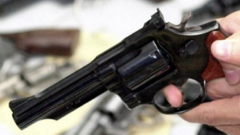 Estudo mostra presença de armas de fogo em escolas