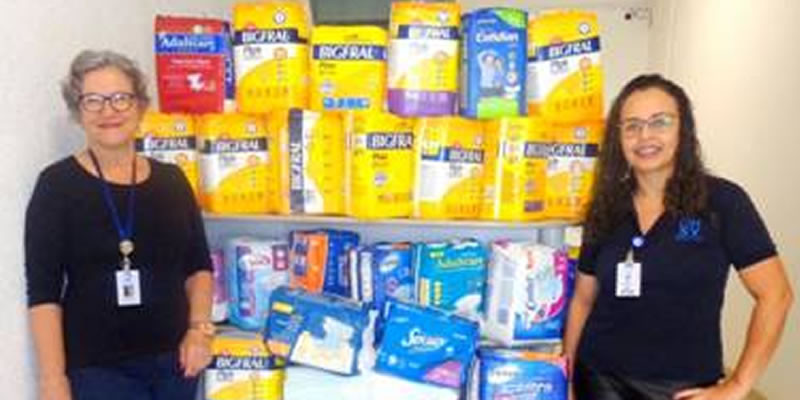 Palestra arrecada fraldas geriátricas para o São Vicente