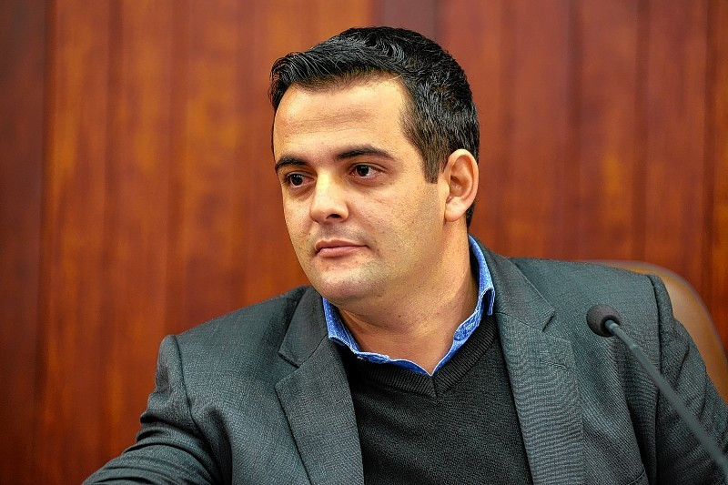 TCE condena Martinelli a devolver R$ 24 mil à Câmara. Mas, procurador Fábio Nadal é quem devolve