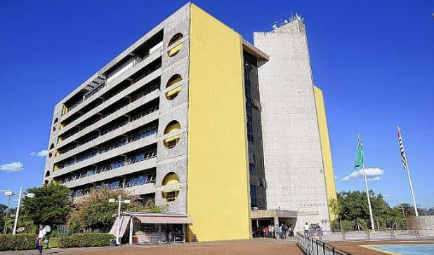 Prefeitura contesta na Justiça pedido de suspensão da lei que prorroga mandato do COMUS