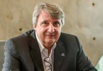 João Carlos Figueiredo (foto), ex-presidente do Instituto de Previdência de Jundiaí - Iprejun - não se afastou de suas atividades no período em que precisou ficar internado em hospital, em São Paulo e, depois, em tratamento domiciliar.  Informações são de servidora do próprio instituto, em denúncia na Asserv, entidade que representa os servidores municipais de Jundiaí e da região