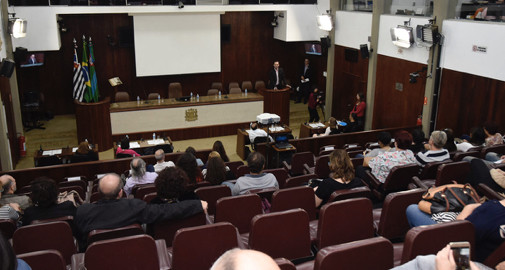 Saúde presta contas em audiência pública na Câmara