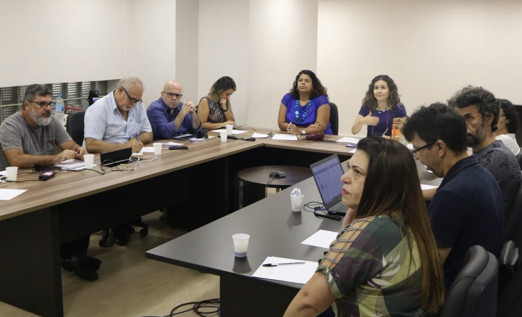 Comando Nacional cria comitê de crise com bancos